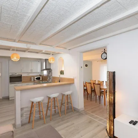 2 Maisons 14 Pers - Parc Expo, Arena- Plage-mtp Villa
